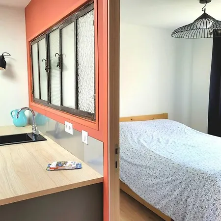 Au Coeur Du Village Avec Terrasse *