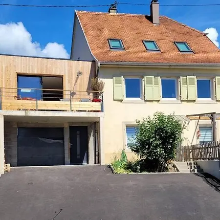 Appartamento Au Coeur Du Village Avec Terrasse