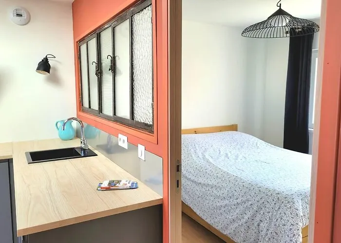 Au Coeur Du Village Avec Terrasse *