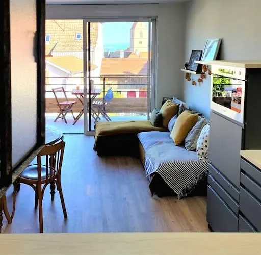 Au Coeur Du Village Avec Terrasse