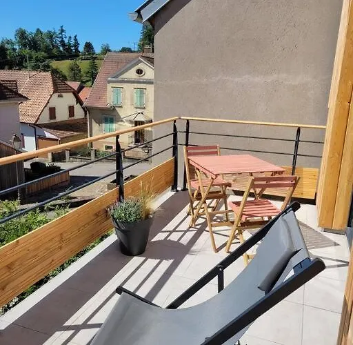 Au Coeur Du Village Avec Terrasse *