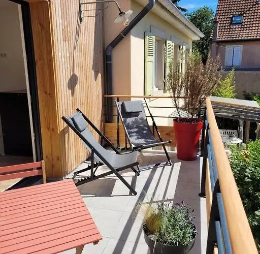 Au Coeur Du Village Avec Terrasse Wattwiller